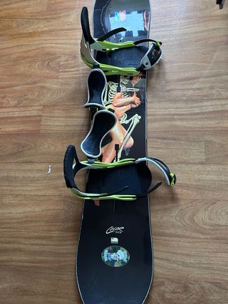 Tabla Snowboard Endeavor con Botas y Fijaciones