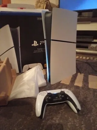 PlayStation 5 (PS5) Sony Bianca e Nera