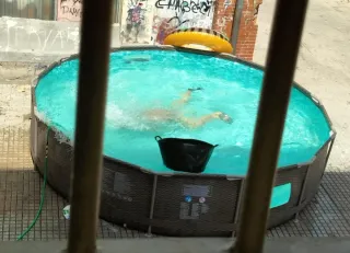 Piscina Bestway con efecto amaderado