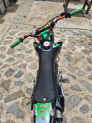 Moto Malcor 160cc Cross Negra y Verde