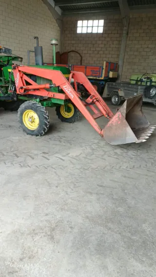 Pala Tractor el LEON