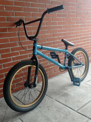 Bicicleta BMX Subrosa 21