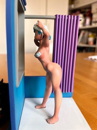Figura Bulma Ducha Yamcha Gato