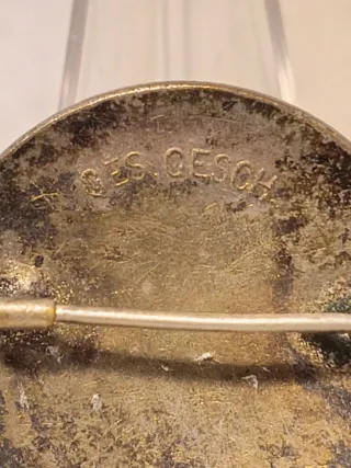 Militaria PIN Cruz Vermelha Alemã - Distintivo