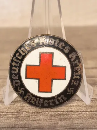 Militaria PIN Cruz Vermelha Alemã - Distintivo