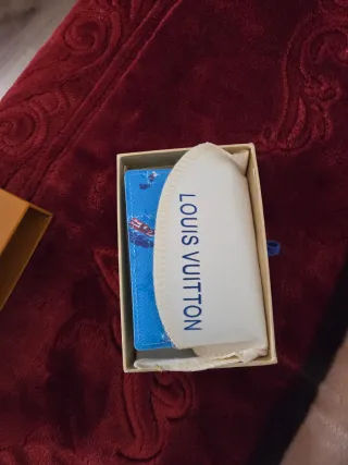 Cartera Louis Vuitton Azul Estampada
