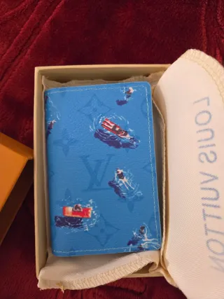 Cartera Louis Vuitton Azul Estampada