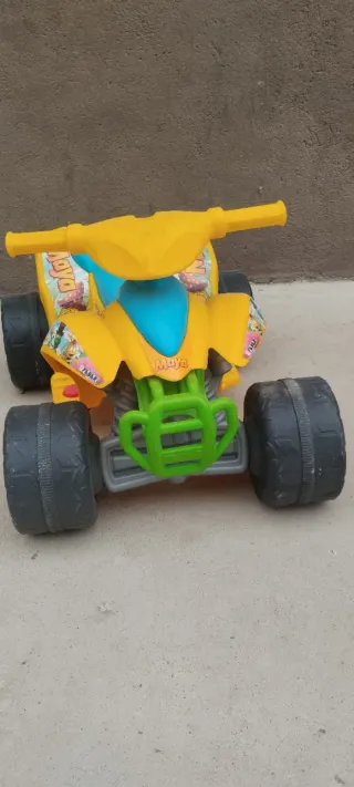Quad eléctrico infantil Maya