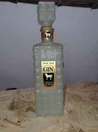 Bottiglie di vetro antiche