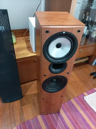 Altavoces KEF Q55 Serie 2