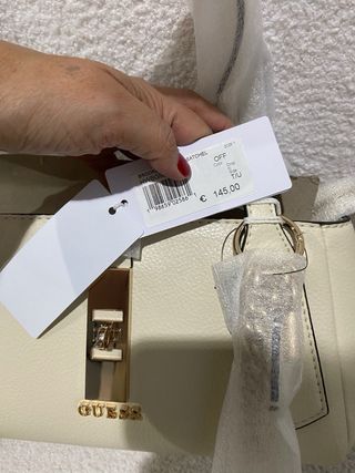 Bolso Guess Beige y Dorado Original