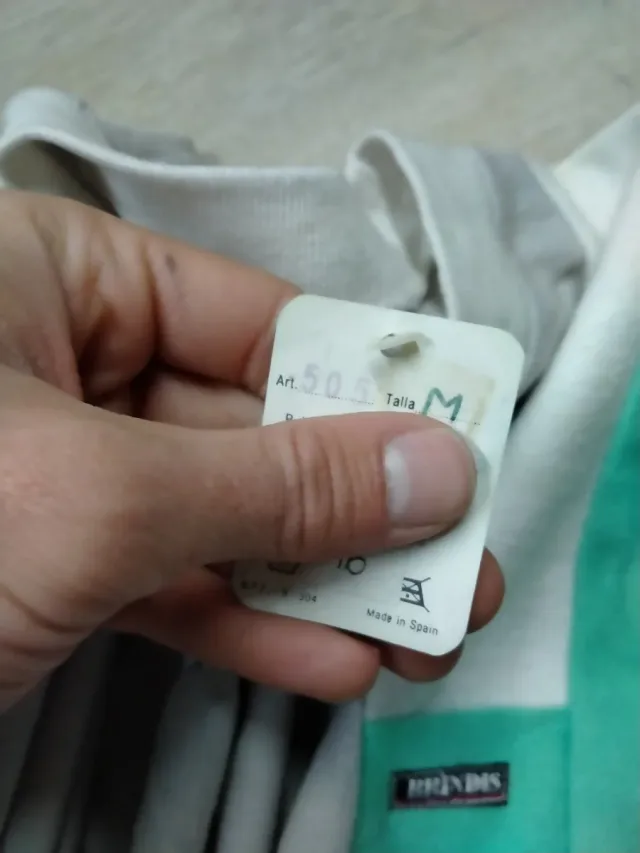 Conjunto chándal gris y verde