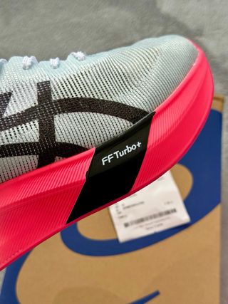 Zapatillas Asics Metaspeed Sky Paris Talla 43,5