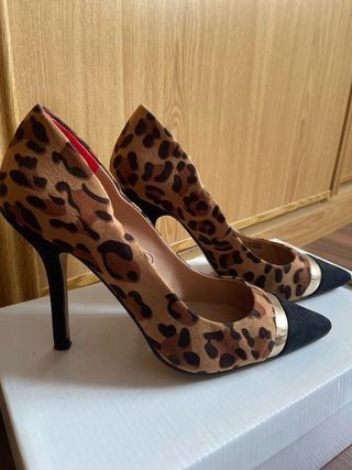 Zapatos tacón animal print Blanco T.38