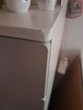 Cómoda Platsa de ikea gris y Blanca