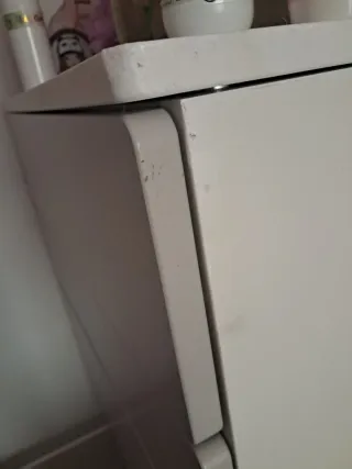 Cómoda Platsa de ikea gris y Blanca