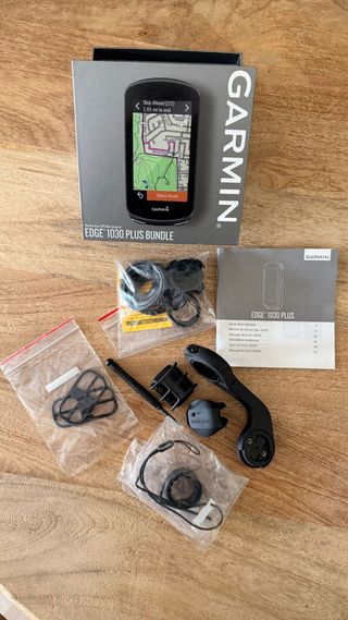 Garmin Edge 1030 Plus Bundle