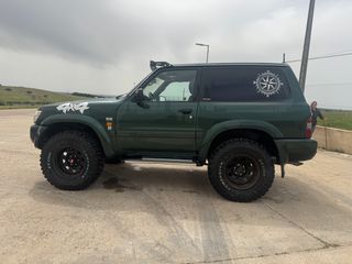 Nissan Patrol Y61