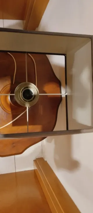 2 Lámparas de mesa madera y tela