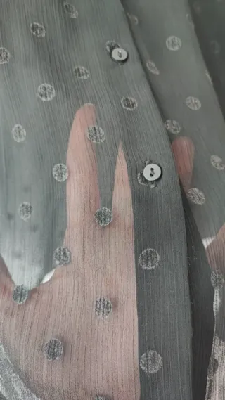 Camisa Stradivarius plumeti negra