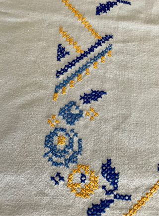 Tovaglia vintage cotone ricamo a mano anni '70