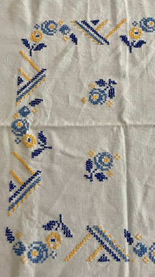 Tovaglia vintage cotone ricamo a mano anni '70