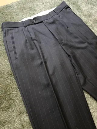 Traje completo Vintage Hugo Boss raya diplomática