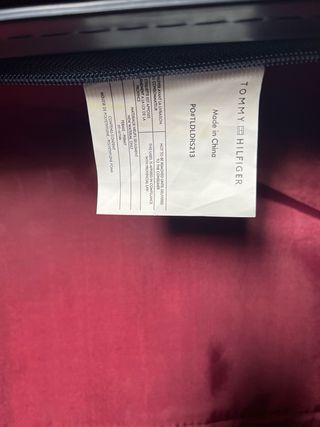 Maleta Grande Tommy Hilfiger Azul y Roja