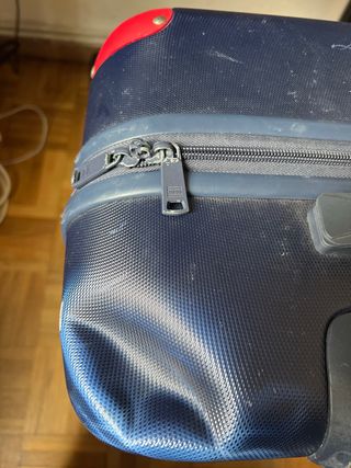 Maleta Grande Tommy Hilfiger Azul y Roja