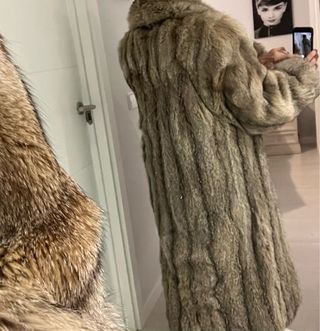 Abrigo zorro marrón y gris talla 44