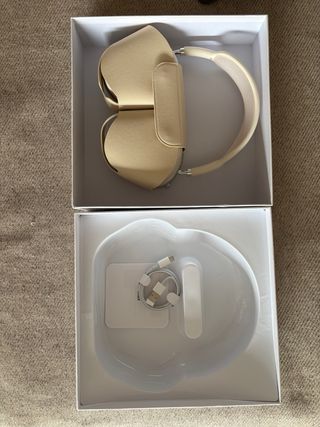 Airpods Max dorados