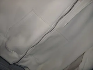 Sudadera AMI Paris Blanca con Cremallera