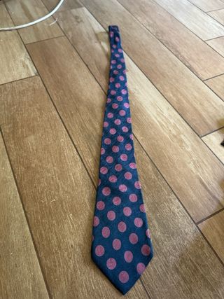 Cravatta Cacharel blu pois rosa