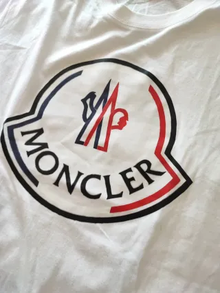 Maglietta Moncler Bianca Logo Iconico