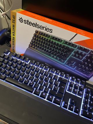 Teclado Steelseries Apex 3 RGB Gaming