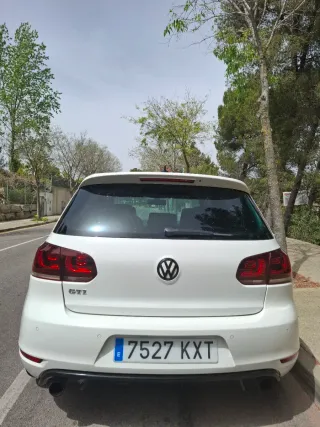 Volkswagen Golf 2011
