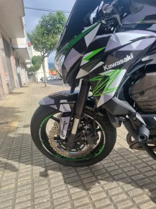 Kawasaki Z800 E Limitada