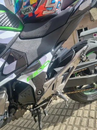 Kawasaki Z800 E Limitada