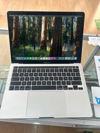 MacBook Pro 2020 i5 8GB RAM