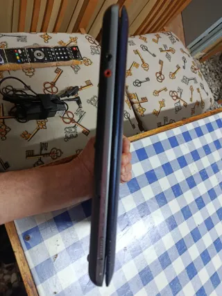Sony VAIO Ordenador Portátil Azul funciona