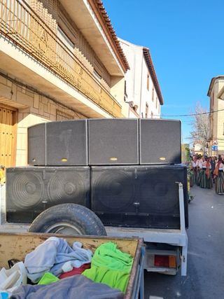 Alquiler equipo sonido profesional
