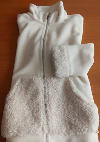 Felpa pile con zip e tasche