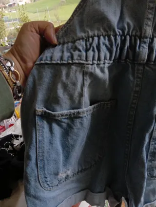 Salopette jeans Bershka taglia XS