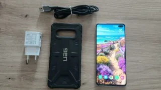 Samsung S10+, cargador original, regalo funda UAG