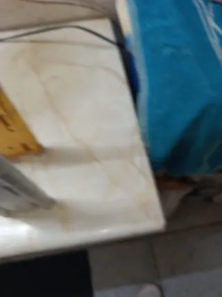 Bisagras de aluminio con muelle