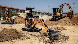 Excavadoras Giratorias KUBOTA 0,6 a 7 Ton. 3.690€