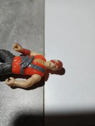 Pirata años 90 figura de acción
