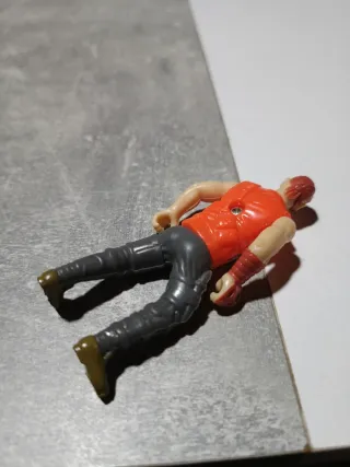 Pirata años 90 figura de acción