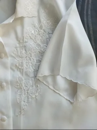 Blusa vintage La Foreta bordada