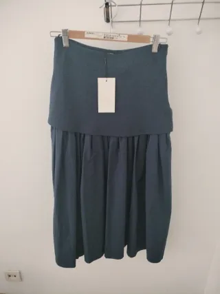 Falda larga Zara azul nueva